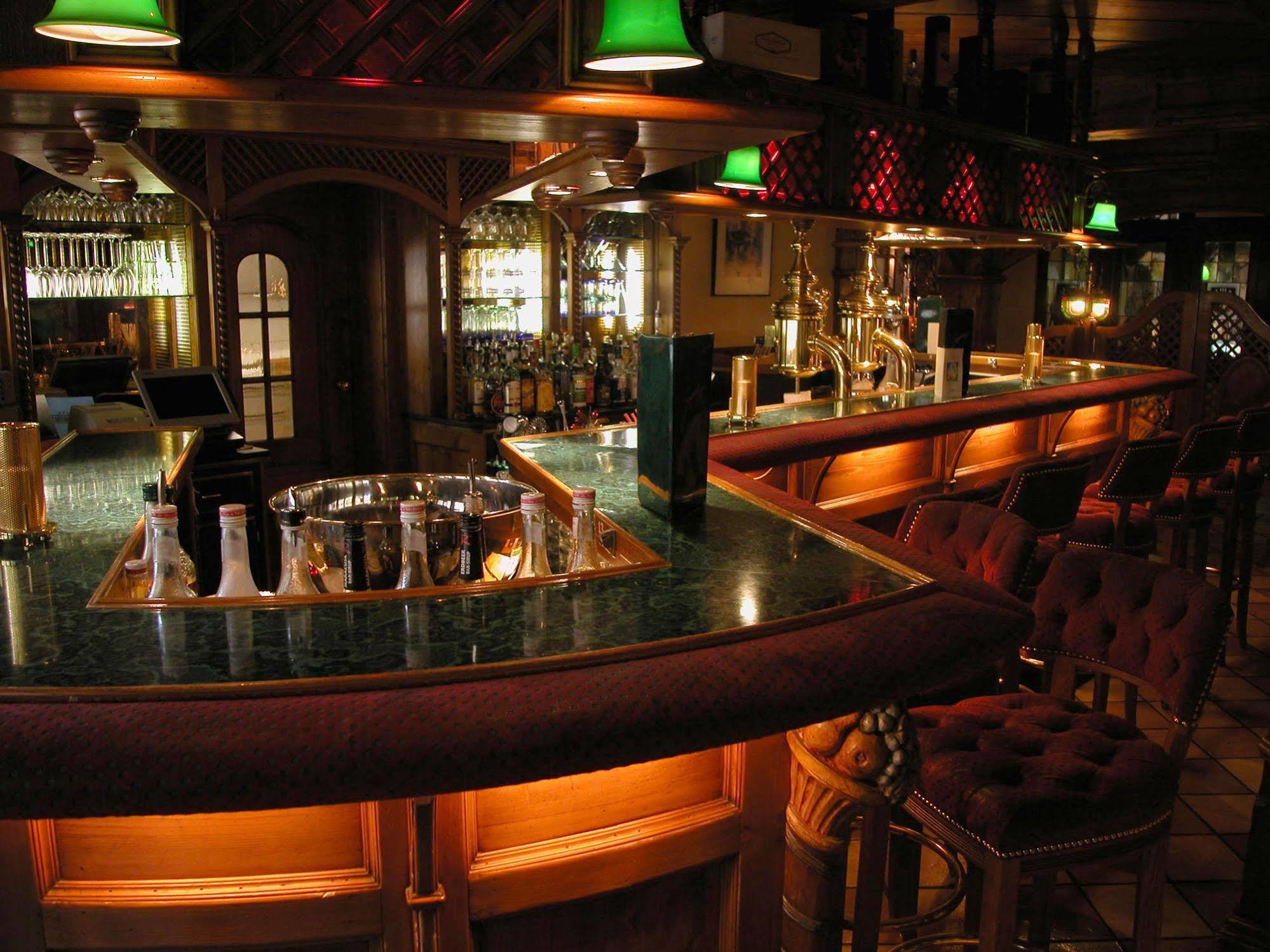 Relais & Chateaux Jagdhof Glashuette 바트라아스페 외부 사진