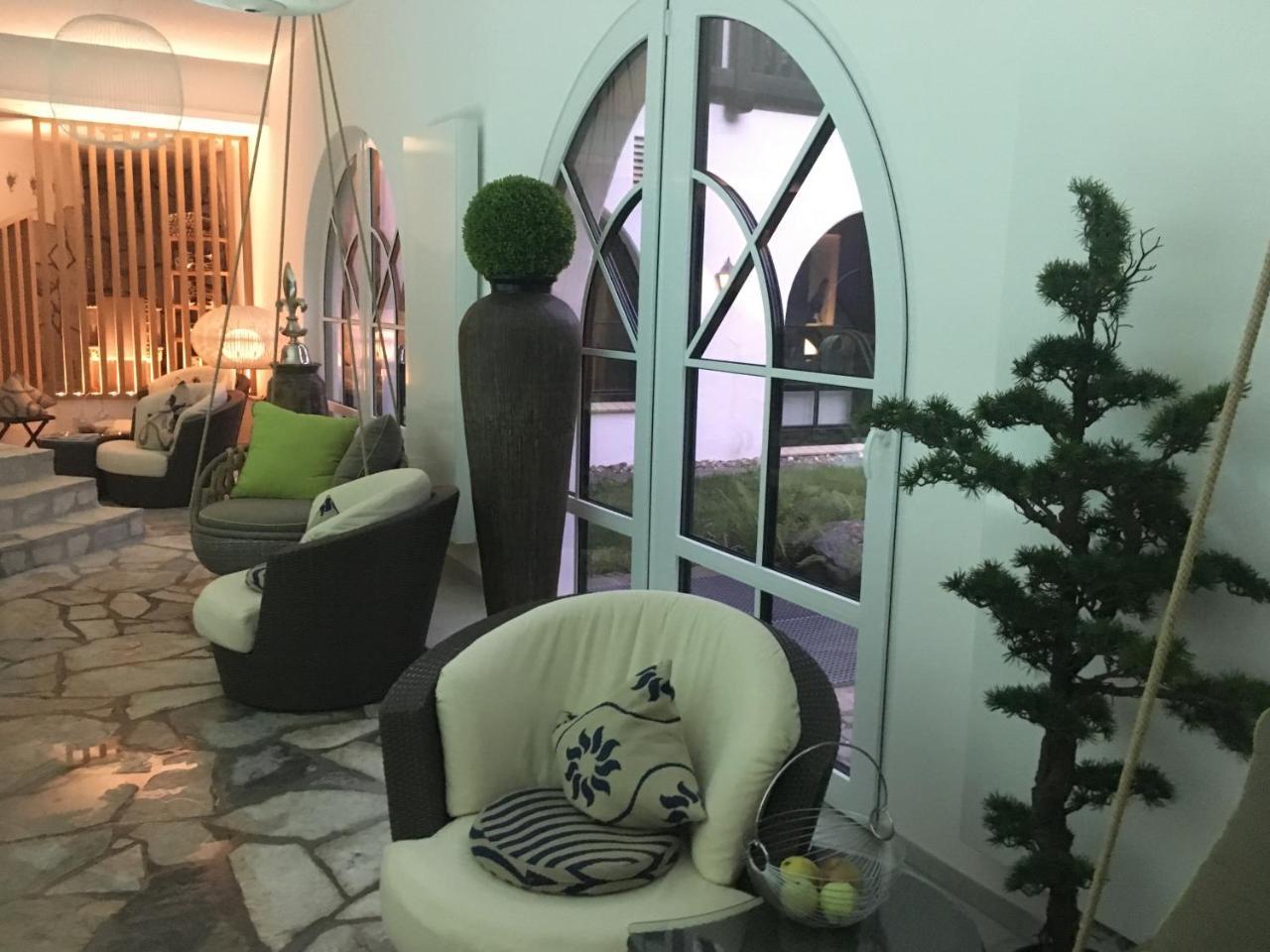 Relais & Chateaux Jagdhof Glashuette 바트라아스페 외부 사진